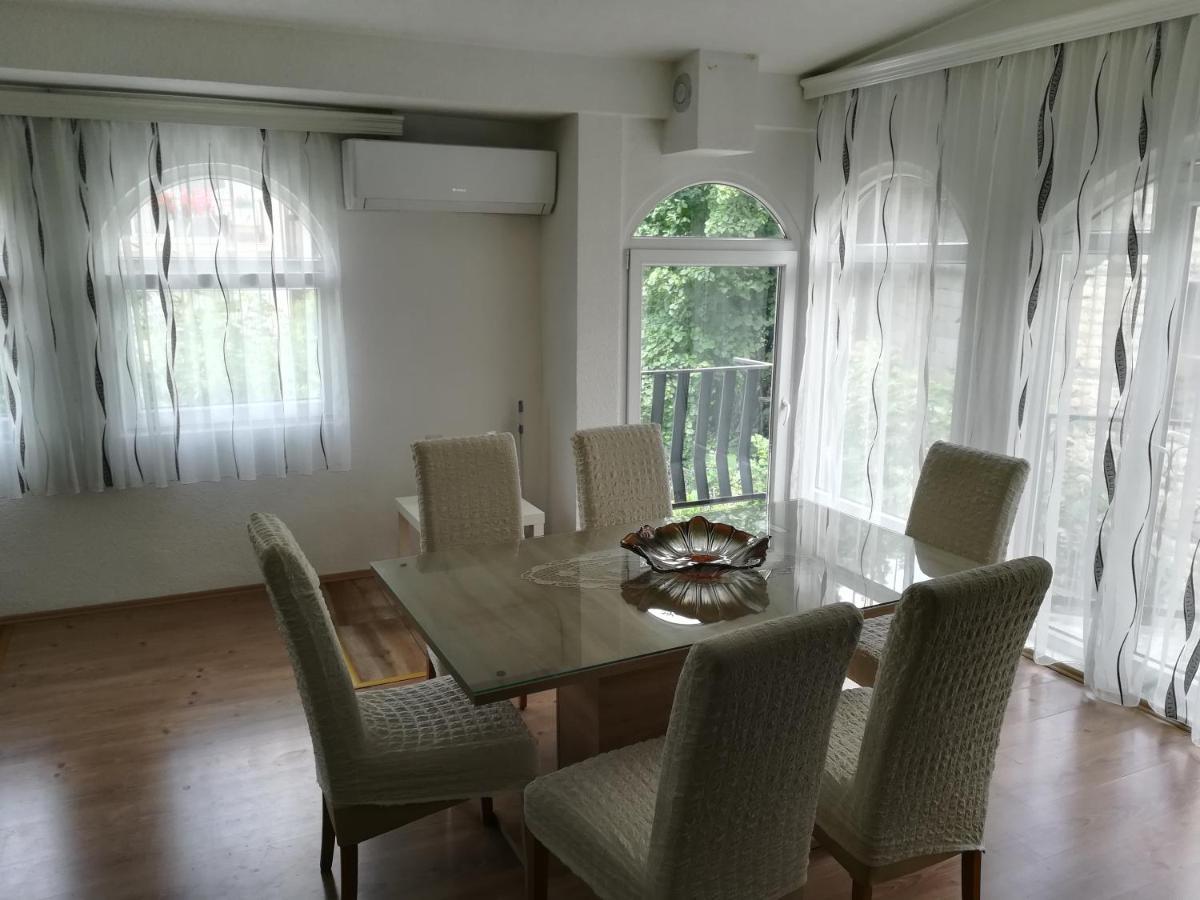 Petroski Apartments โอครีด ภายนอก รูปภาพ